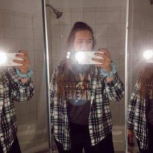 Meet your Posher, Alix